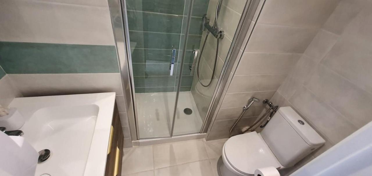 Studio Confort, Plages Proche, Wifi, 2 Lits - Fame Marina Baie Des Anges 卢贝新城 外观 照片